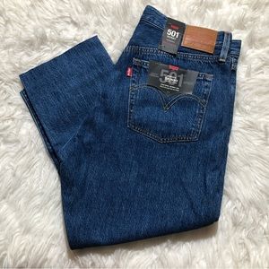 Levi’s premium 501 skinny jean capris. Size 31. Capri length. Brand new with tag